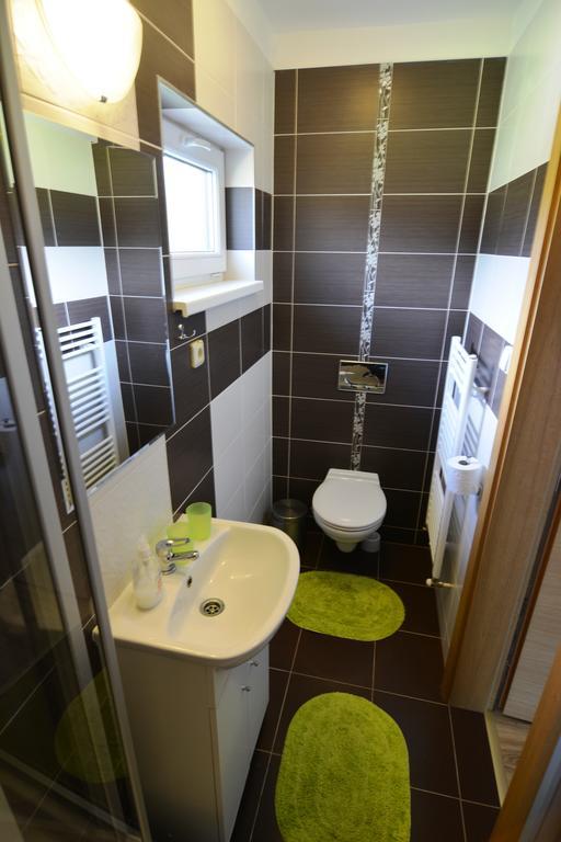 Villa Gold Nova Lesna Room photo