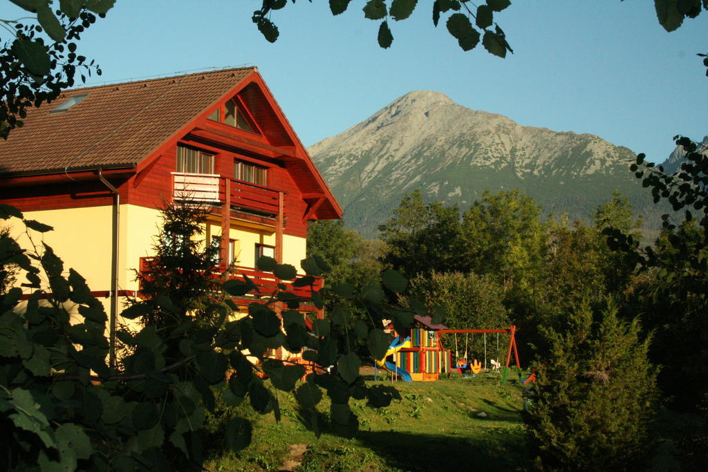 Villa Gold Nova Lesna Exterior photo