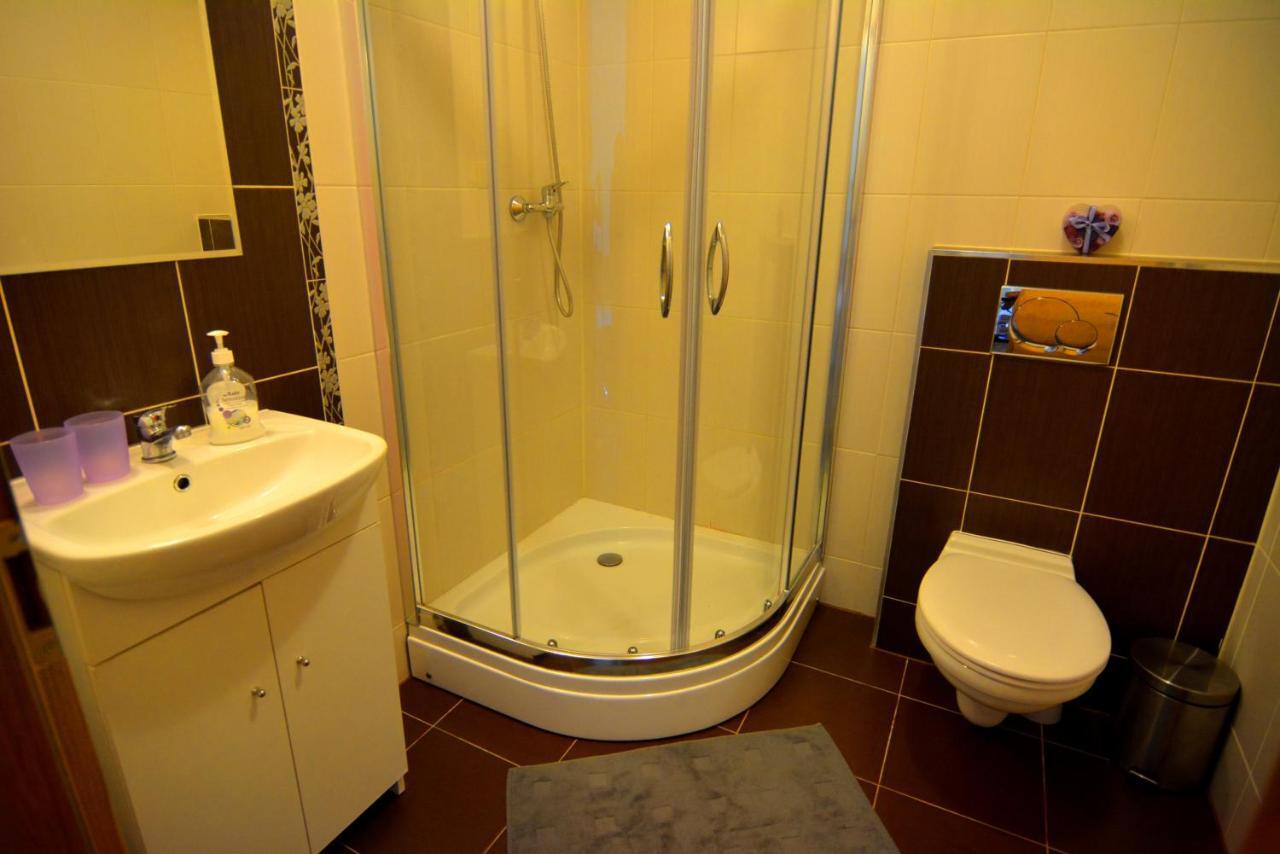 Villa Gold Nova Lesna Room photo